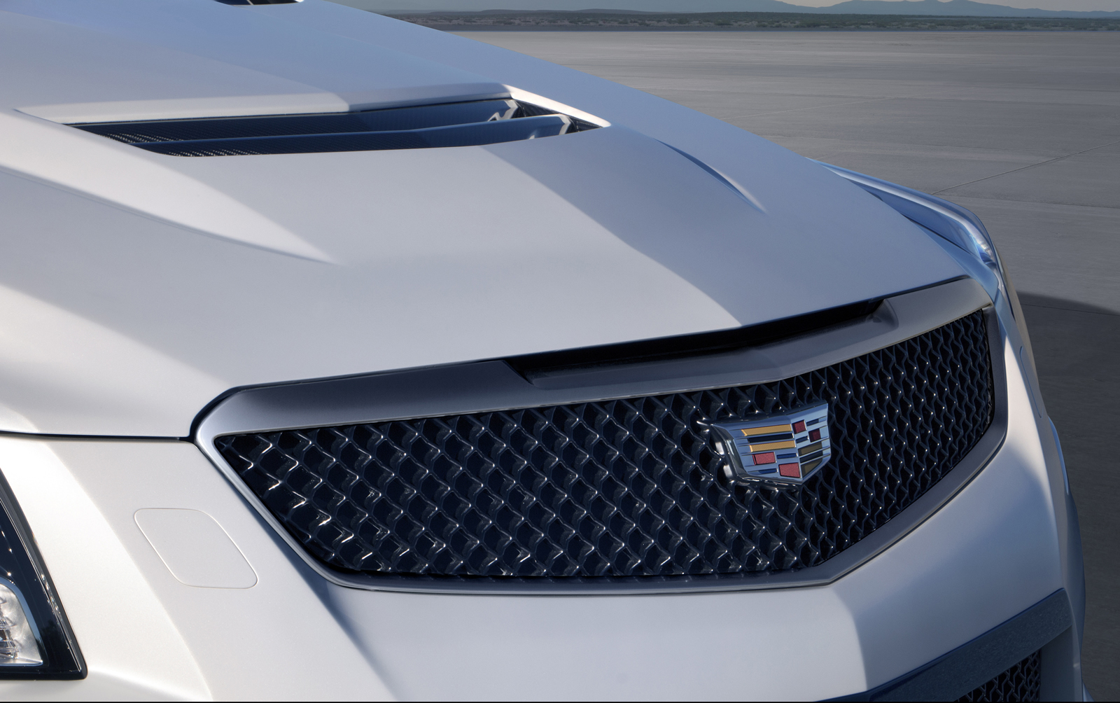 2016-Cadillac-ATS-V-Coupe-011.jpg