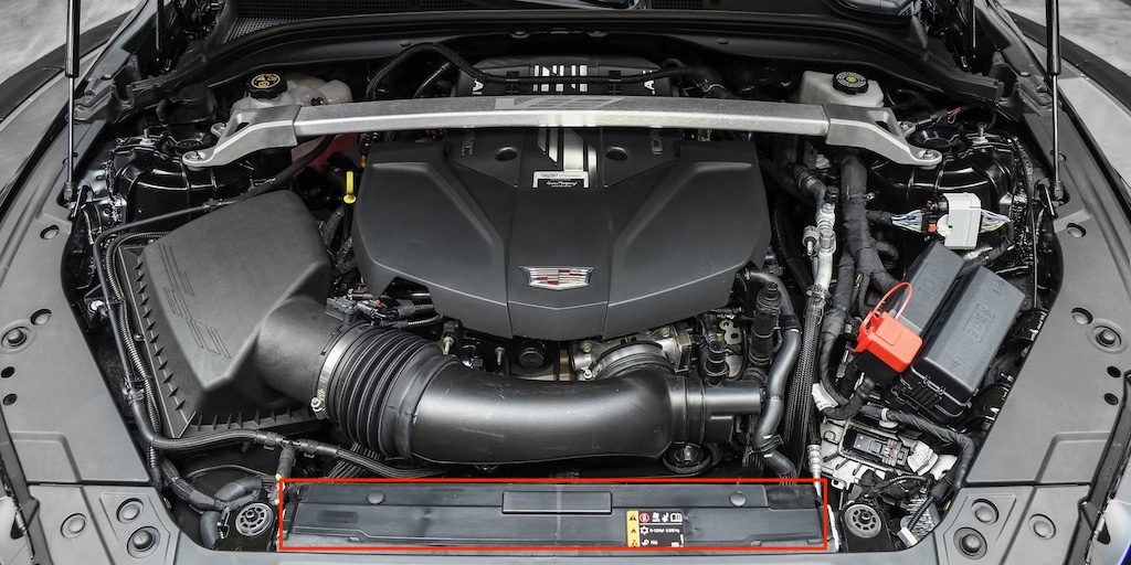 2022-Cadillac-CT5-V-Blackwing-Engine-2-Cropped.jpeg