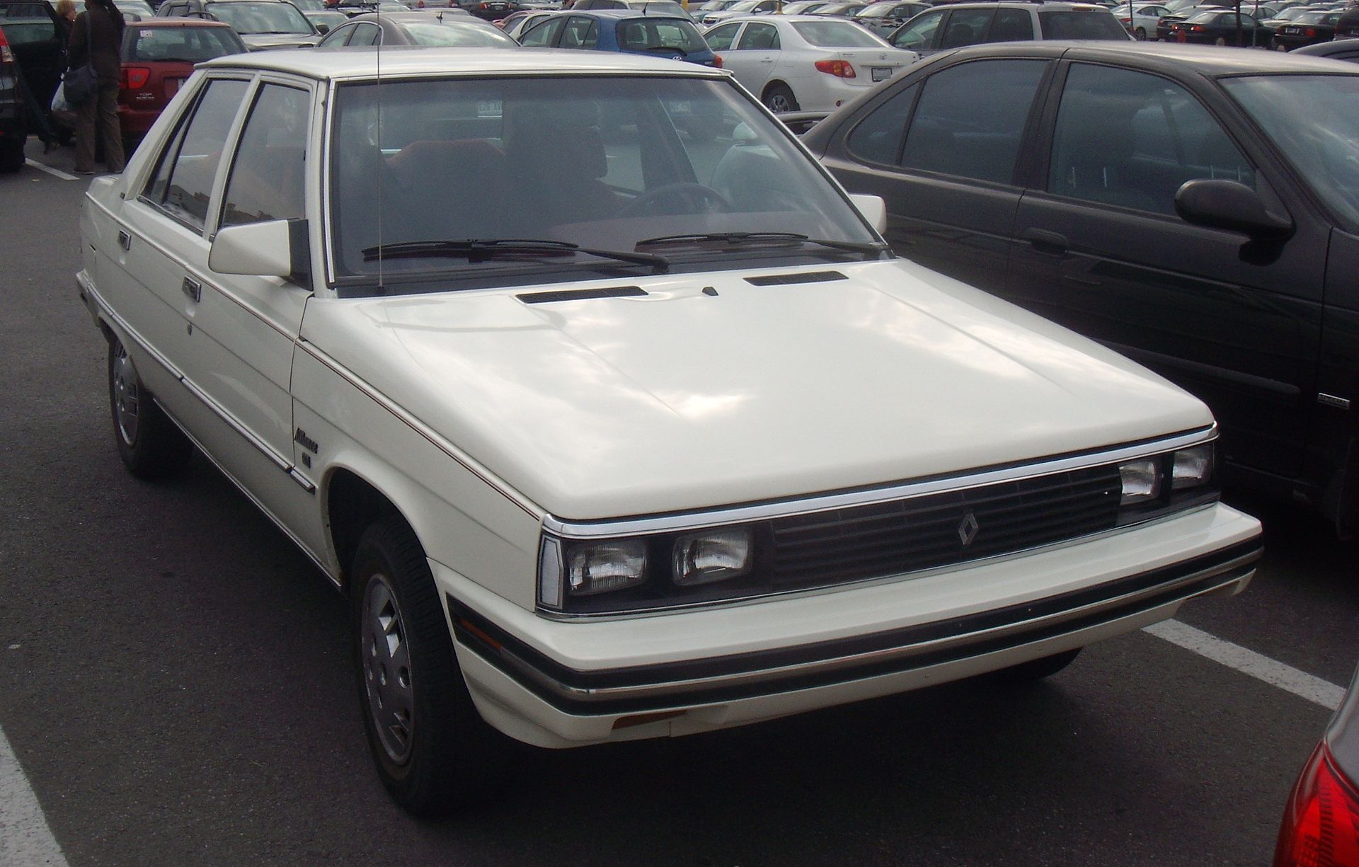 '86_Renault_Alliance_Sedan.JPG