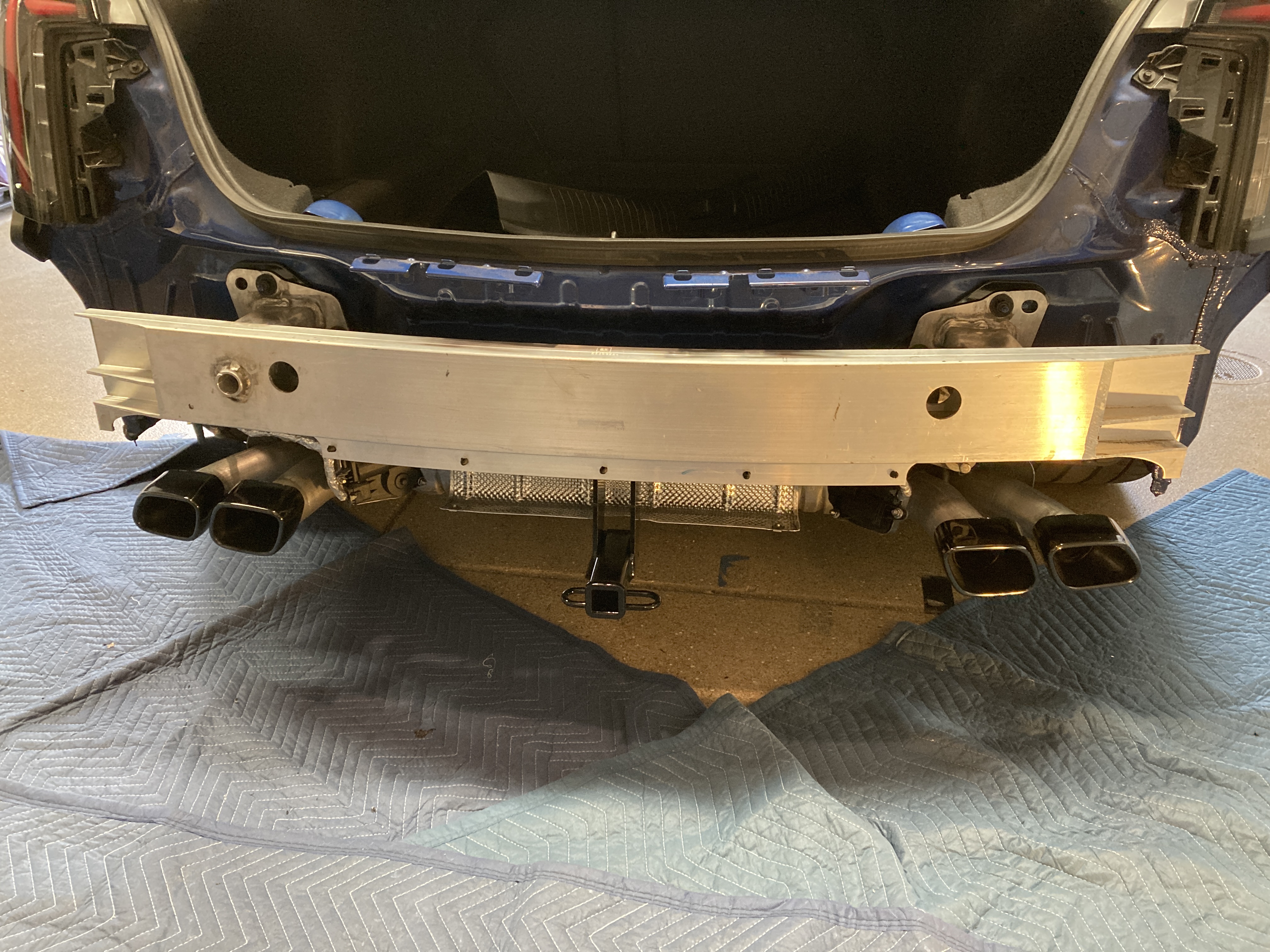 8_hitch_and_bumper_on.JPG