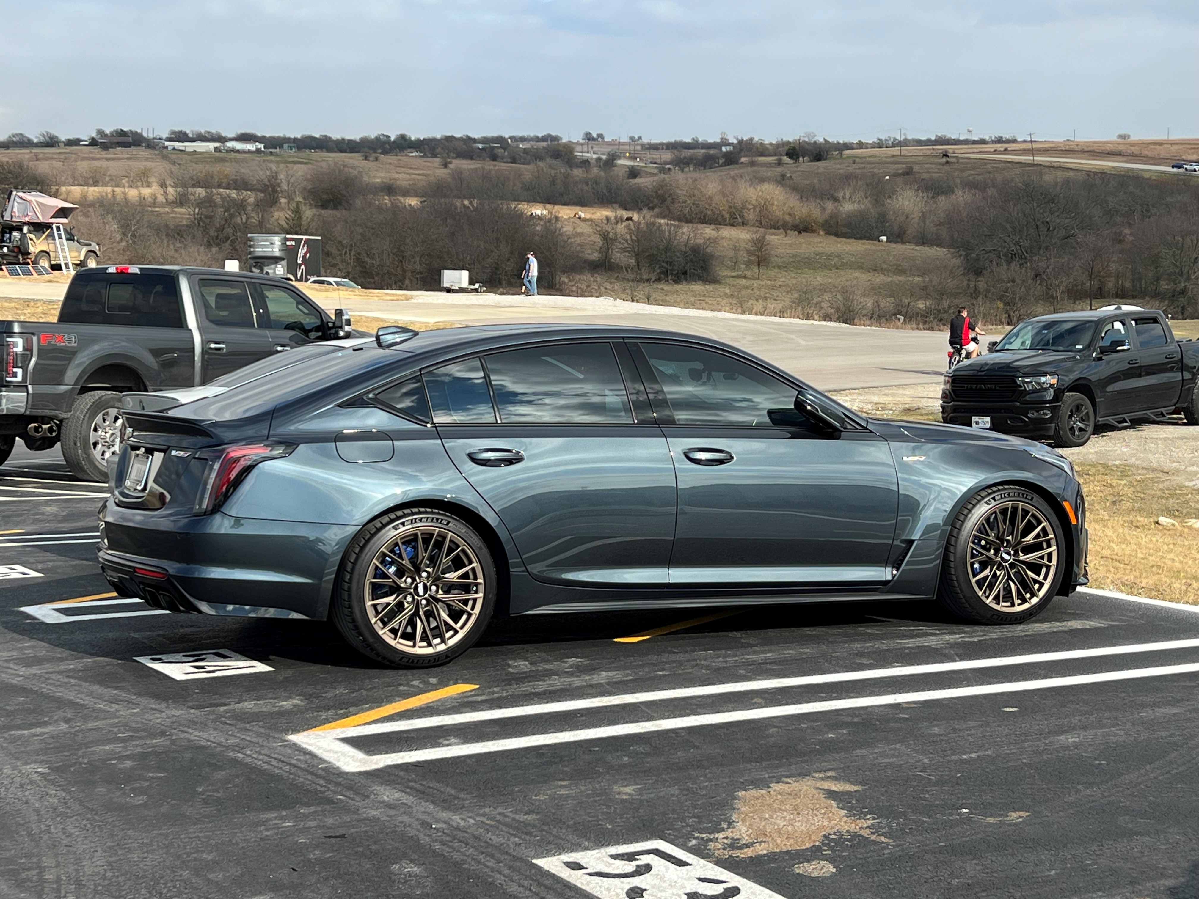Blackwing parking lot eagles canyon.jpg