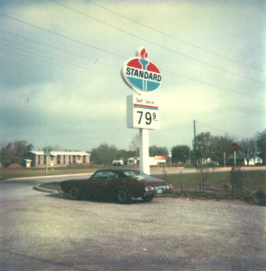 gas102.jpg