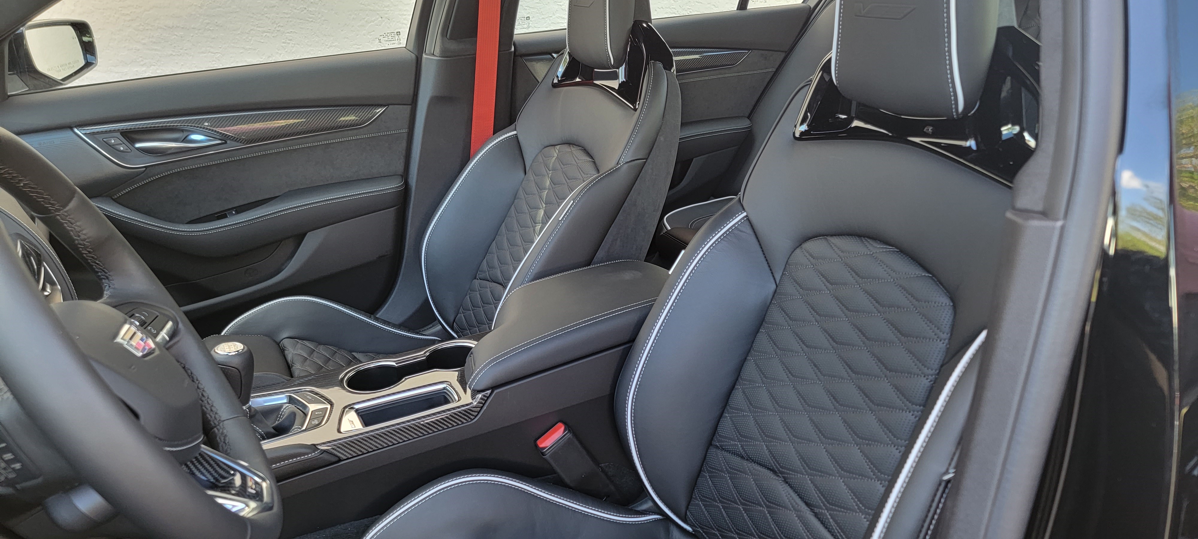 Interior.jpg