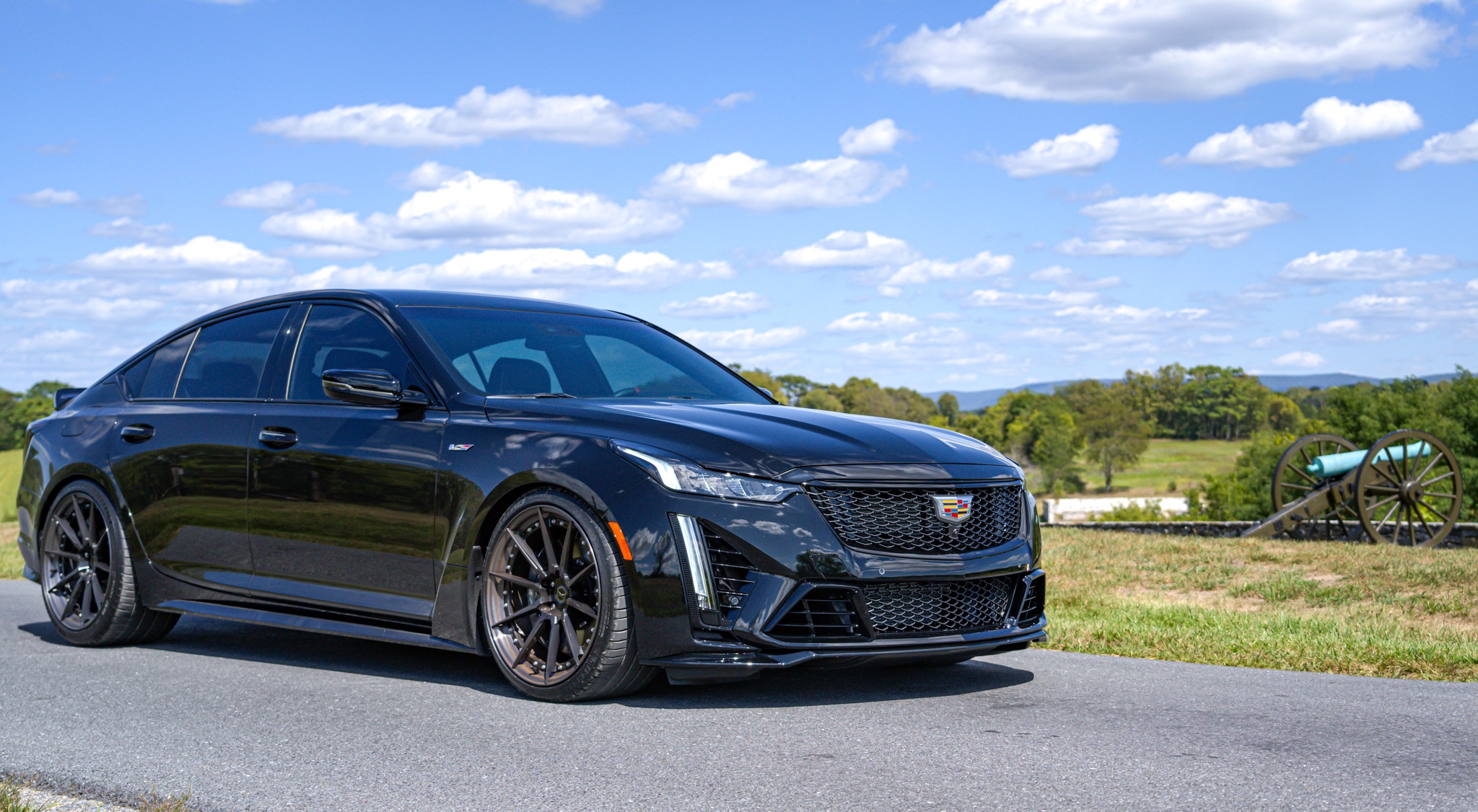 SV303S Blackwing Brushed Triple Black Tinted-01.jpg