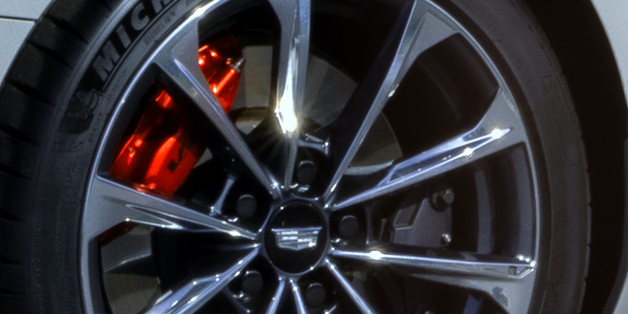 T - Track Edition - Road Atlanta - Exterior - Rift Metallic.jpg