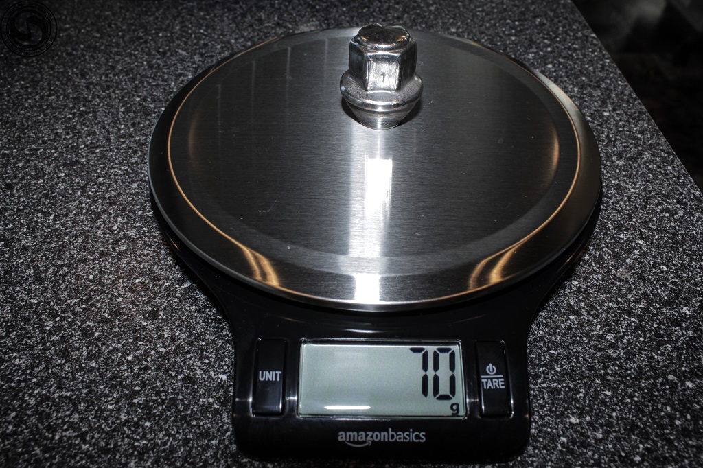 Titanium Lug Nut VS OEM Weight (6 of 9).jpg