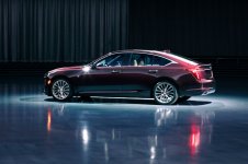 2020-Cadillac-CT5-PremiumLuxury-011.jpg