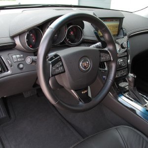 2013 Cadillac CTS-V Wagon in Black Diamond Tricoat