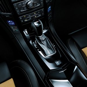 2011 Cadillac CTS-V Coupe Interior