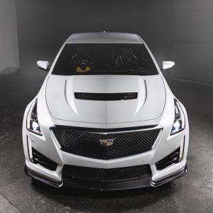 2015-Cadillac-CTS-V-201-876x535.jpg