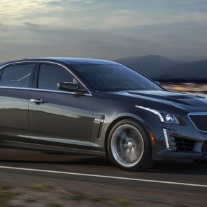 2016-Cadillac-CTS-V-Sedan-007.jpg