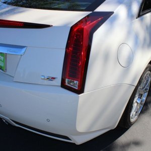 2012 Cadillac CTS-V Coupe - White Diamond Tricoat