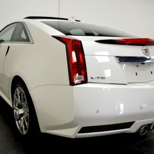 2012 Cadillac CTS-V Coupe - White Diamond Tricoat