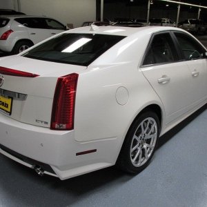 2009 Cadillac CTS-V Sedan - White Diamond Tricoat