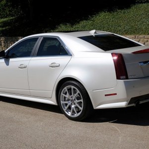 2011 Cadillac CTS-V Sedan - White Diamond Tricoat
