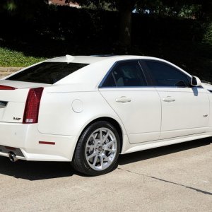 2011 Cadillac CTS-V Sedan - White Diamond Tricoat