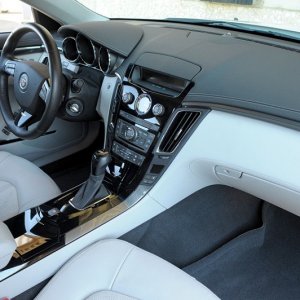 2011 Cadillac CTS-V Sedan - White Diamond Tricoat