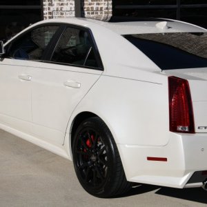 2012 Cadillac CTS-V Sedan - White Diamond Tricoat
