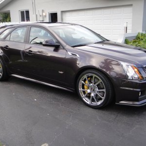 2014 plum v-wagon with 20 inch oem replica wheels