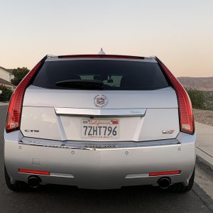 2013 Cadillac CTS-V Wagon in Radiant Silver Metallic