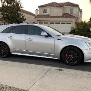 2013 Cadillac CTS-V Wagon in Radiant Silver Metallic