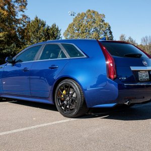 2012 Cadillac CTS-V Wagon in Opulent Blue