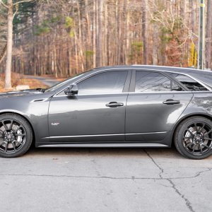 2014 Cadillac CTS-V Wagon in Phantom Gray Metallic