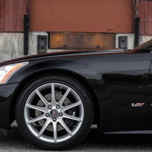 2006 Cadillac XLR-V in Black Raven