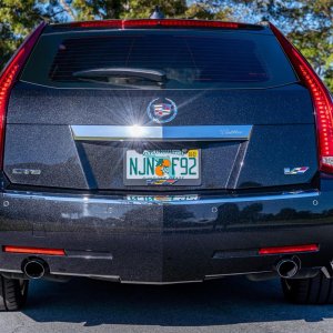 2014 Cadillac CTS-V Wagon in Black Diamond Tricoat