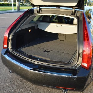 2012 Cadillac CTS-V Wagon in Black Diamond Tricoat