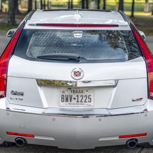 2012 Cadillac CTS-V Wagon in Radiant Silver Metallic