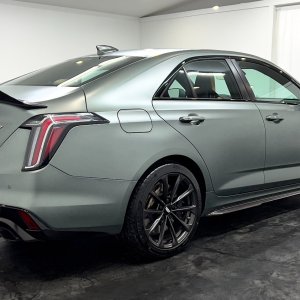 2022 Cadillac CT4-V Blackwing in Dark Emerald Frost