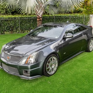 2011 Cadillac CTS-V Coupe in Thunder Gray Chromaflair