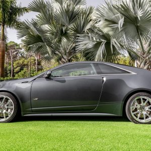 2011 Cadillac CTS-V Coupe in Thunder Gray Chromaflair