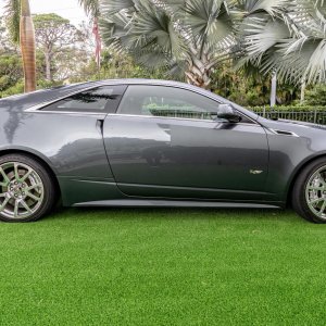 2011 Cadillac CTS-V Coupe in Thunder Gray Chromaflair