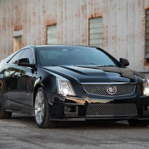 2013 Cadillac CTS-V Coupe in Black Diamond Tricoat