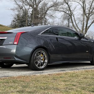 2012 Cadillac CTS-V Coupe in Thunder Gray Metallic Chromaflair