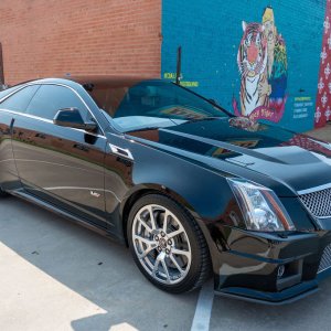 2011 Cadillac CTS-V Coupe in Black Raven