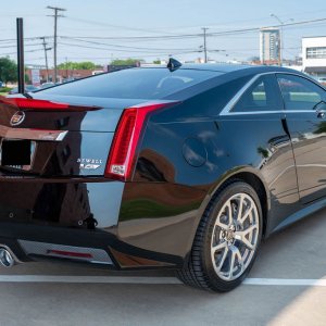 2011 Cadillac CTS-V Coupe in Black Raven