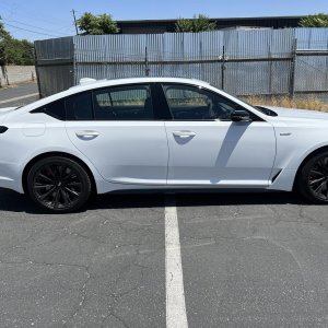 2023 Cadillac CT5-V Blackwing 6-Speed in Summit White