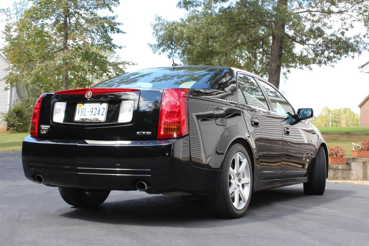 2005 Cadillac CTS-V in Black Raven