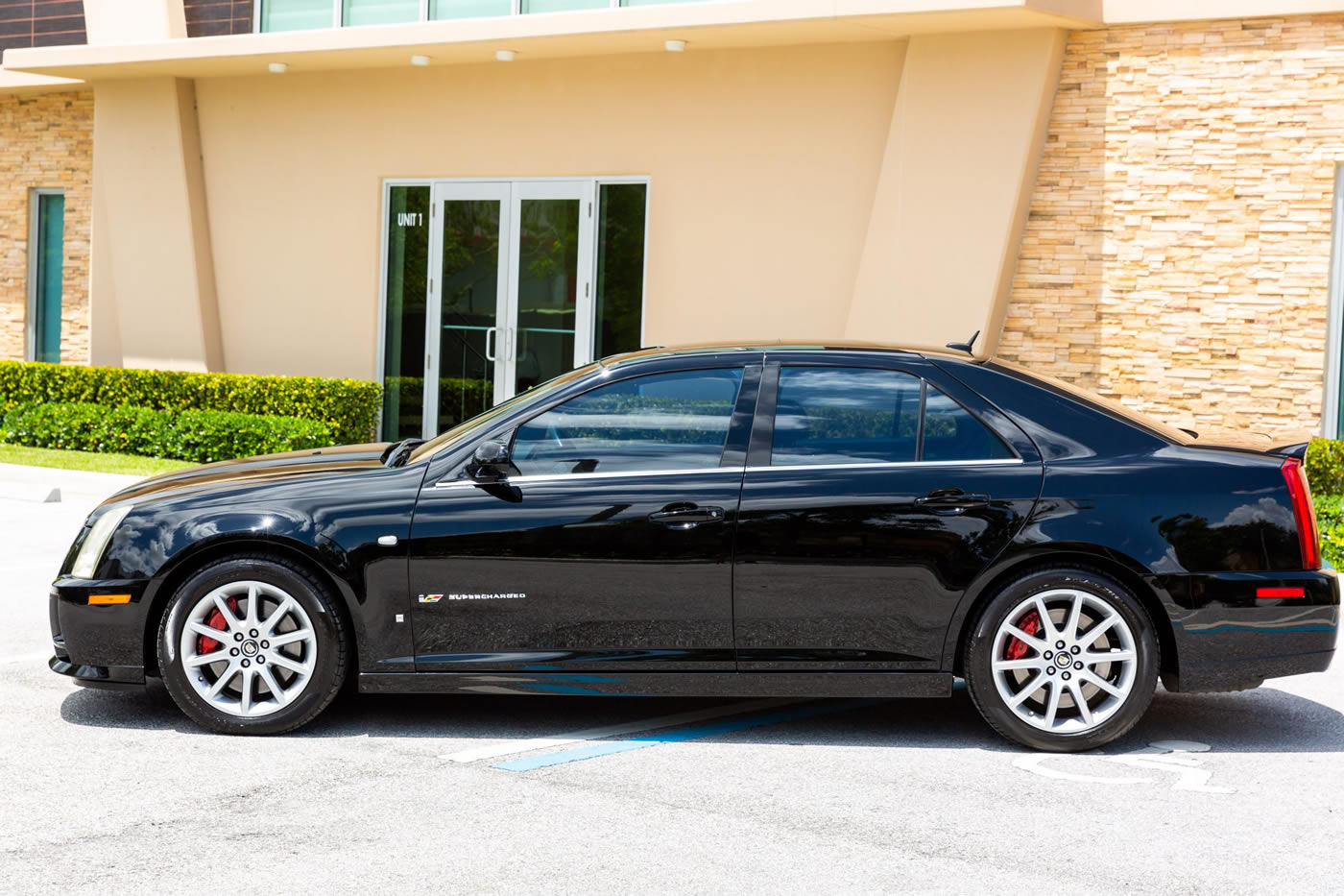 2006 Cadillac STS-V in Black Raven