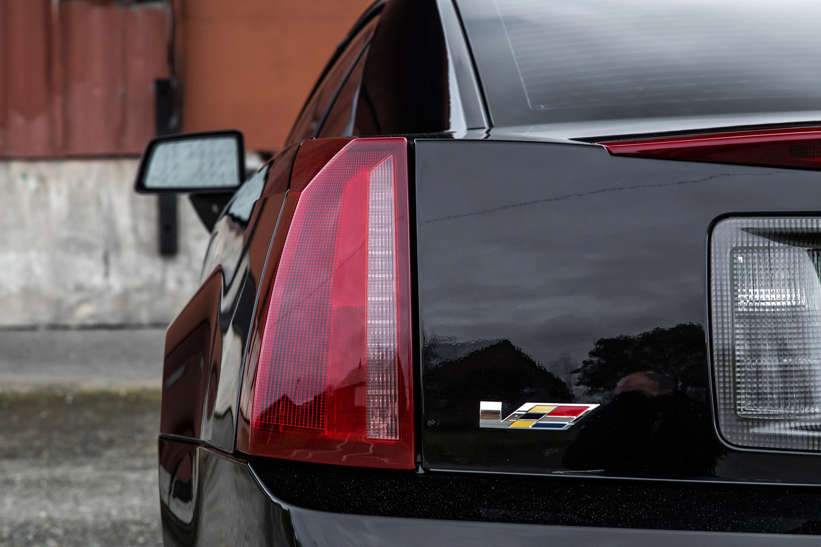 2006 Cadillac XLR-V in Black Raven