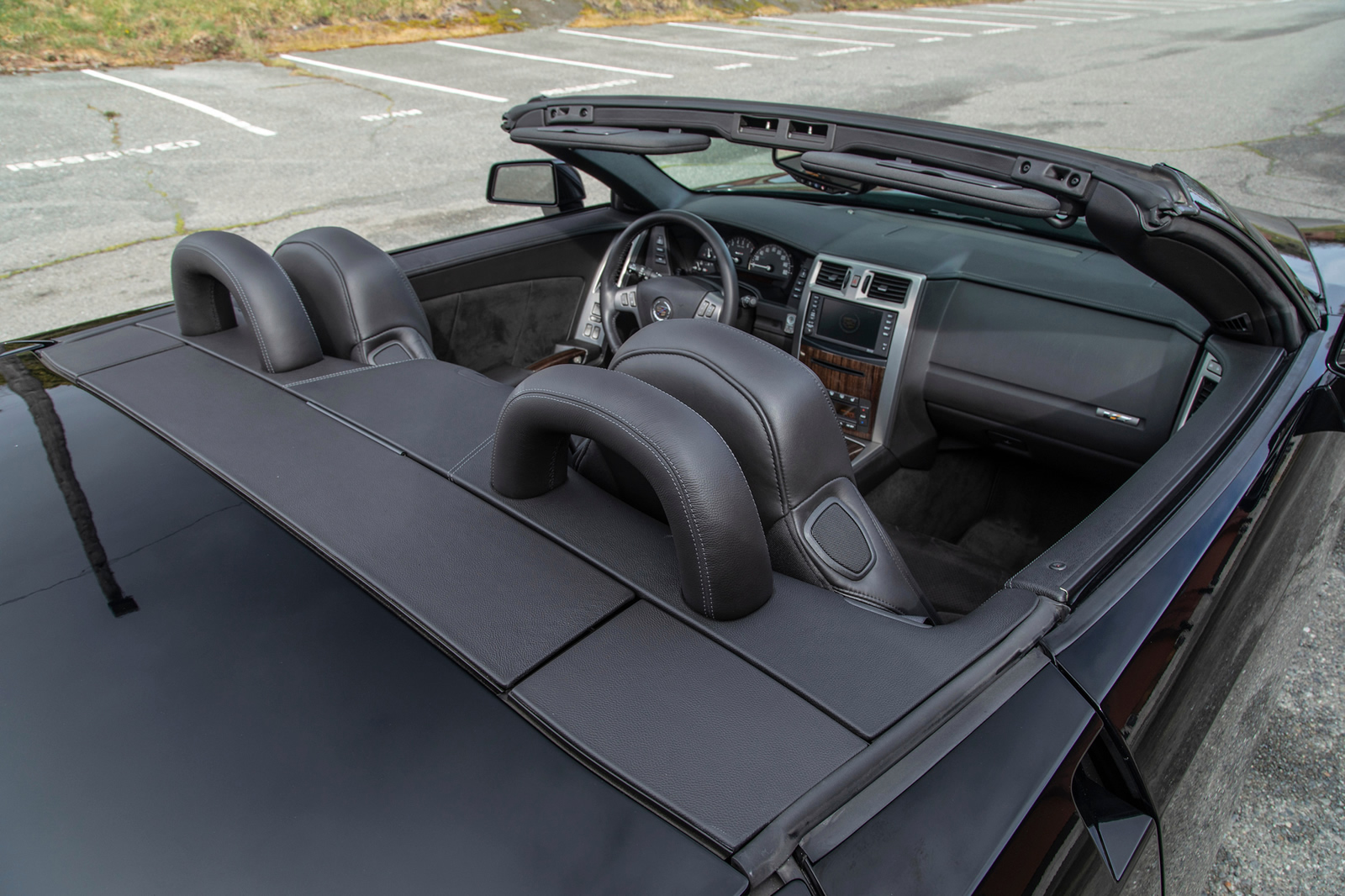 2006 Cadillac XLR-V in Black Raven