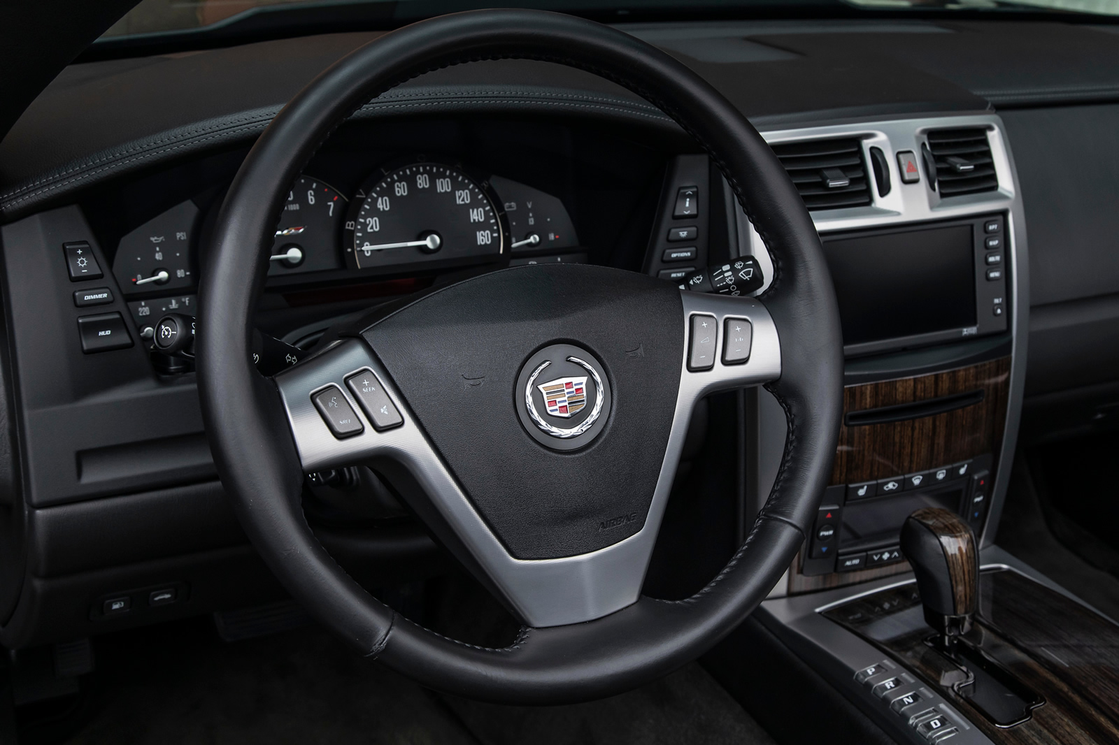 2006 Cadillac XLR-V in Black Raven