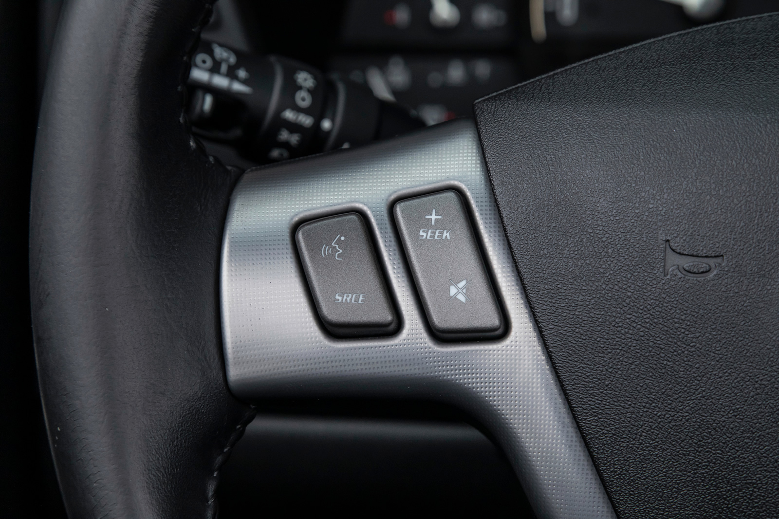 2006 Cadillac XLR-V in Black Raven