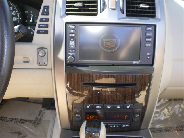 2006 Cadillac XLR-V Interior