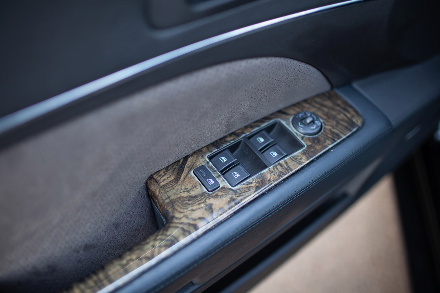 2007 Cadillac STS-V in Black Raven