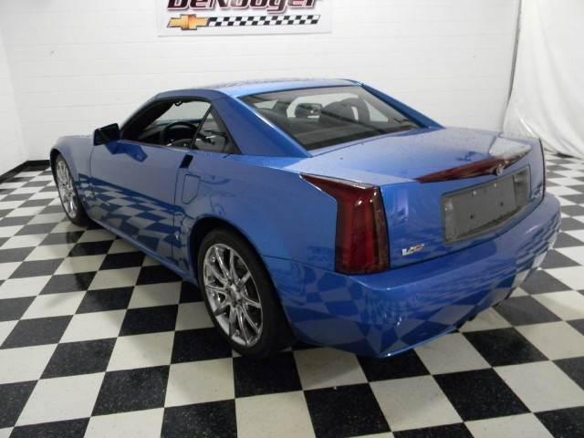 2008 Cadillac XLR-V