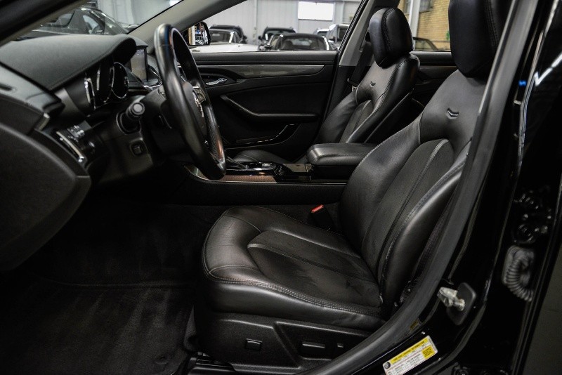 2009 Cadillac CTS-V - Black Raven